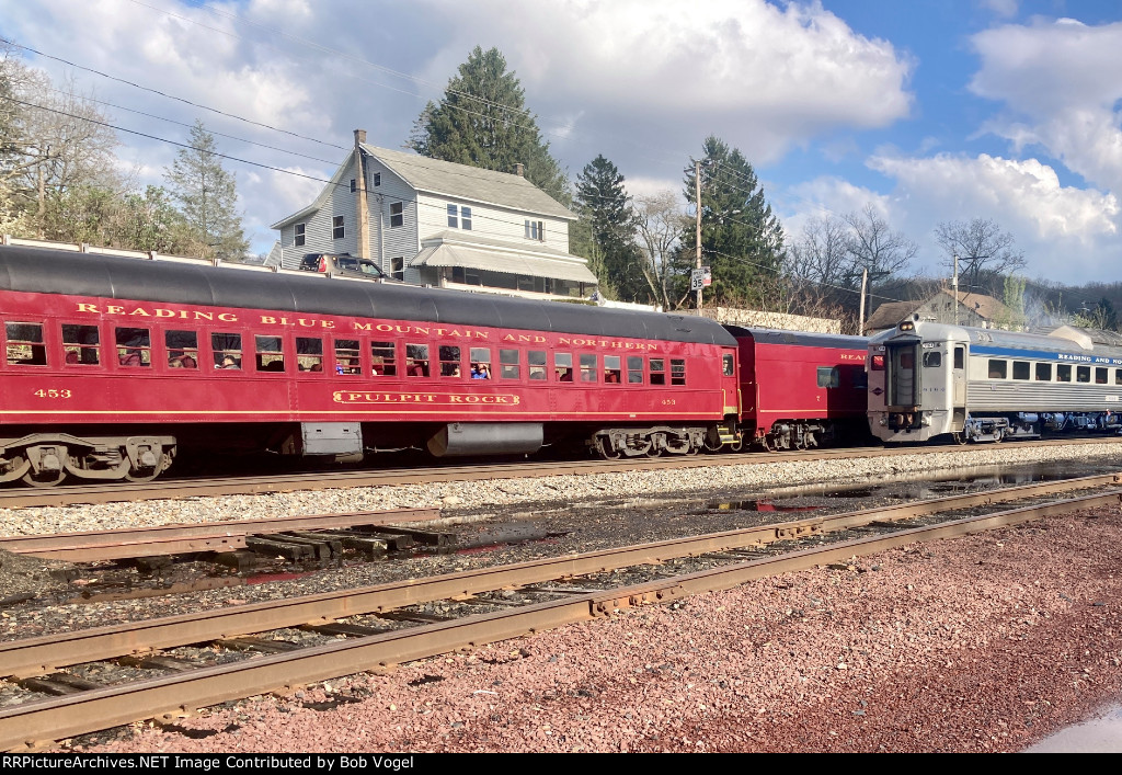RBMN 453 and 9164